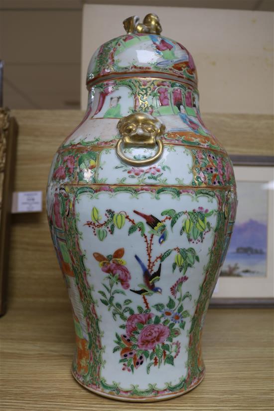 A Cantonese lidded vase